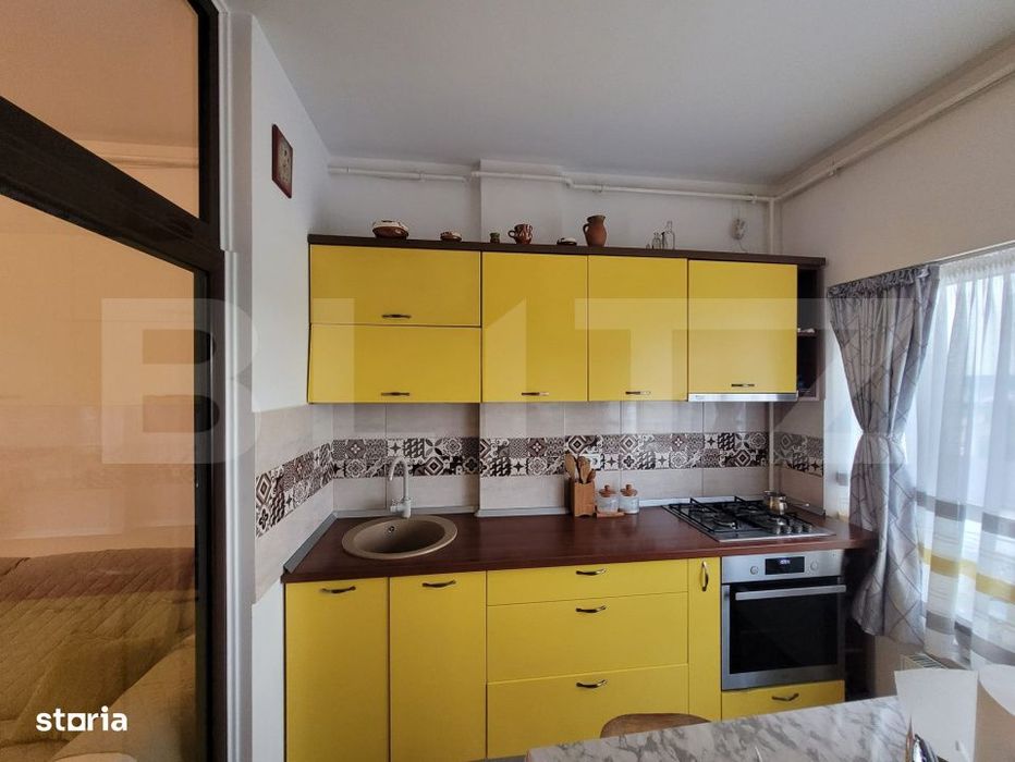 Apartament de vanzare, cu 3 camere, 66 mp, boxa+parcare, zona Pacurari