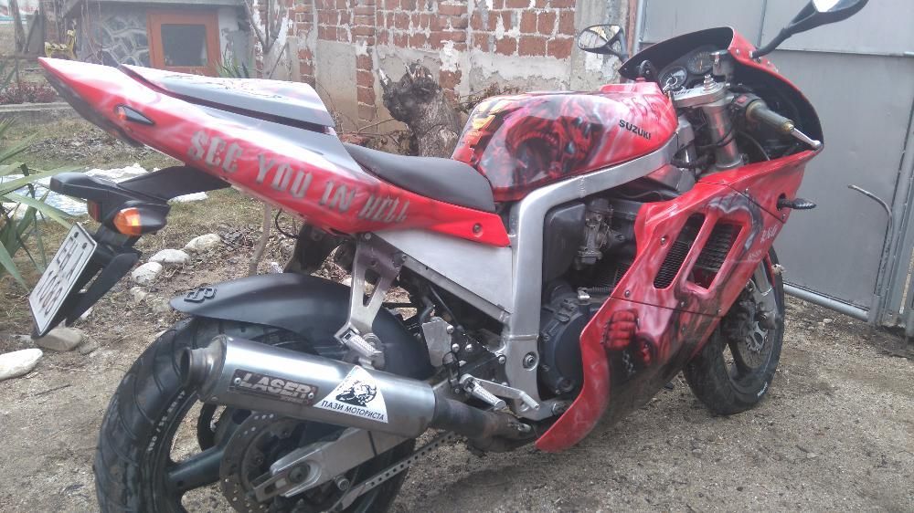 Пистов мотор - Сузуки GSXR-750