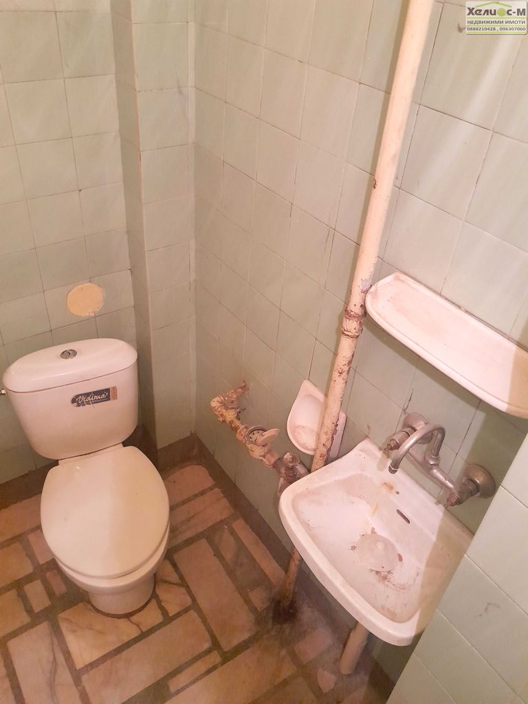 Продава се Двустаен апартамент в Монтана, Идеален център - 57 кв.м за 1387 €/кв.м - Снимка #15