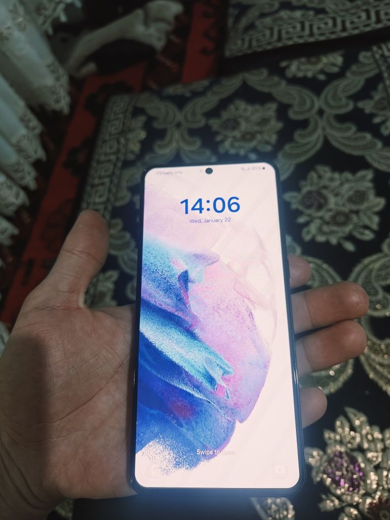 Samsung galaxy S21+ 5G
