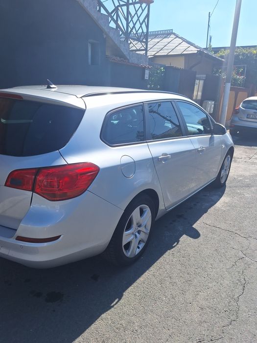 Opel astra j 1.7