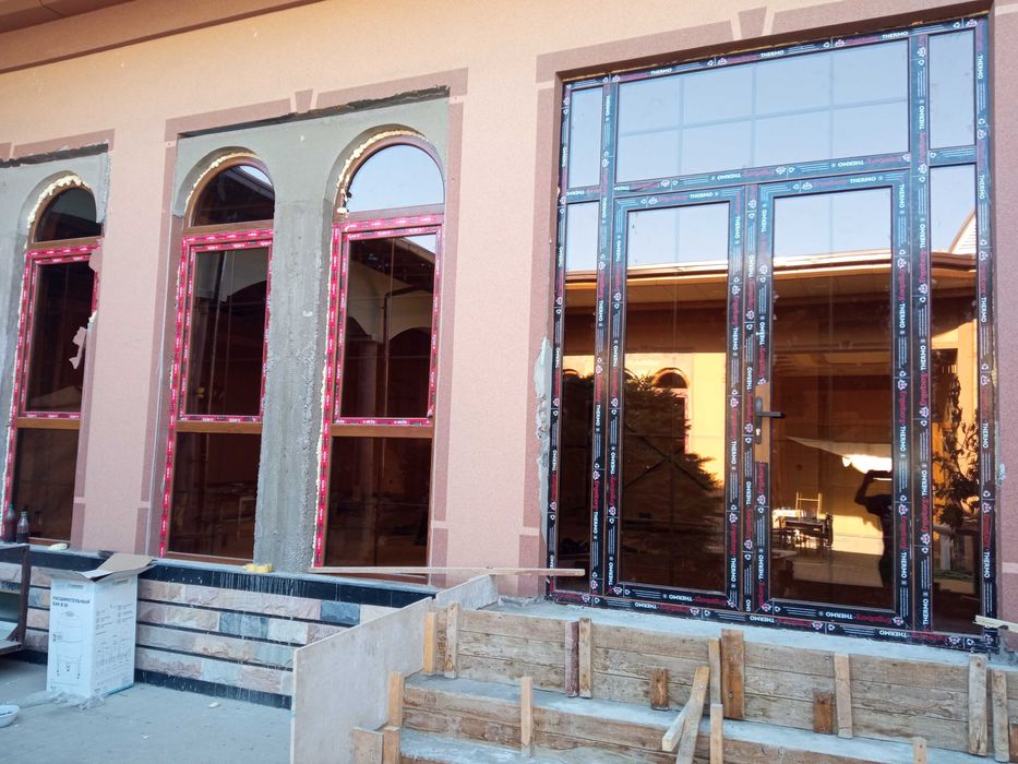 Изготовление монтаж окон и дверей из ПВХ и алюминиевых профилей