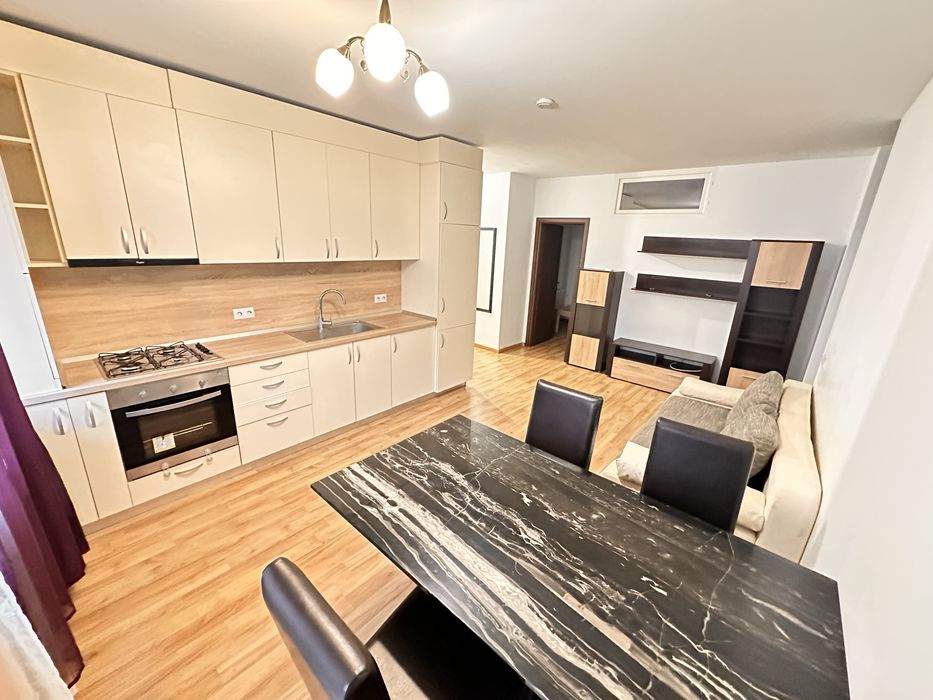 Apartament de inchiriat zona Vivo-Amethist