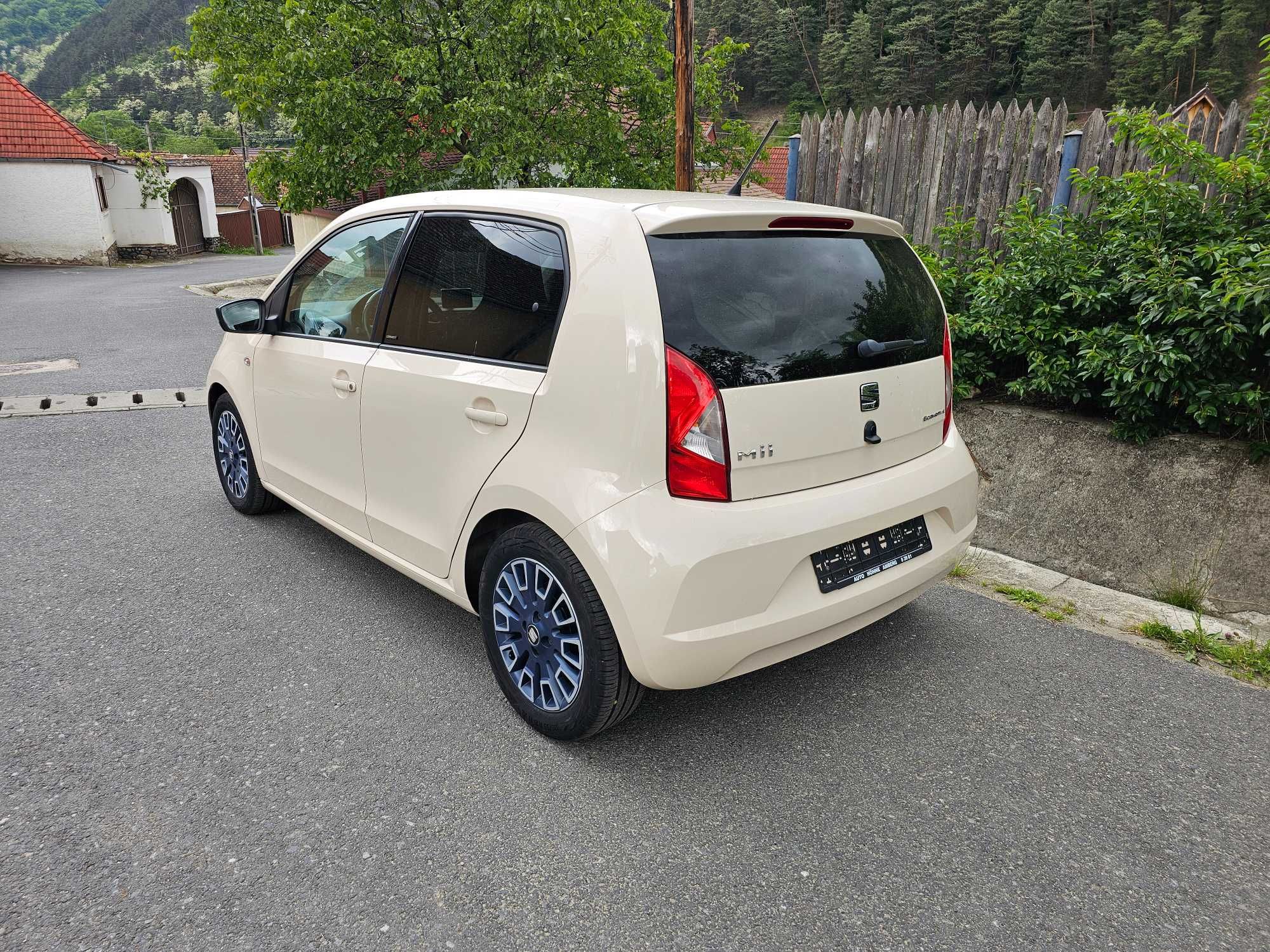 Seat Mii Connect