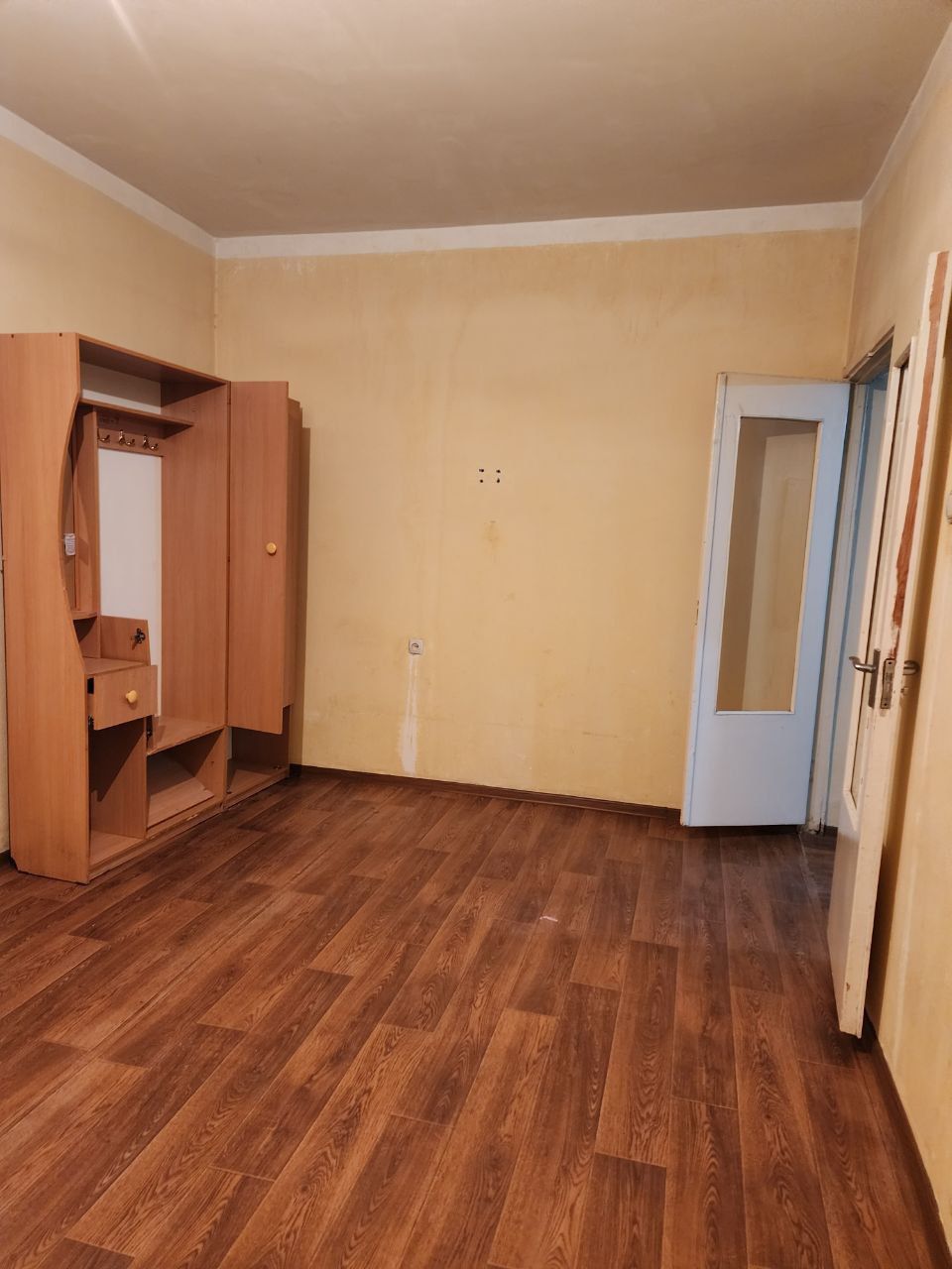 Продаётся 1 комн квартира 1/5/5, 45 м², балкон 2*6