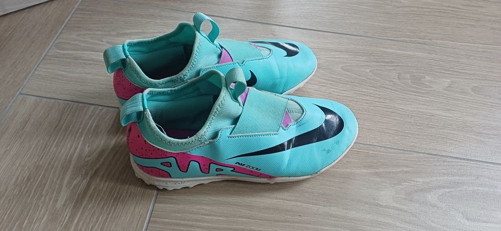 Adidasi nike air zoom 38