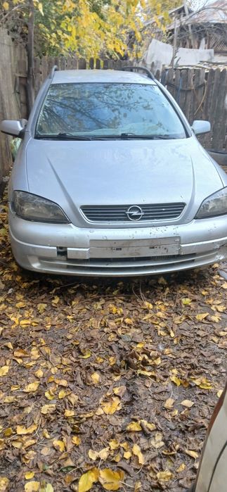 Vând 2 opelui pt dezmembrari