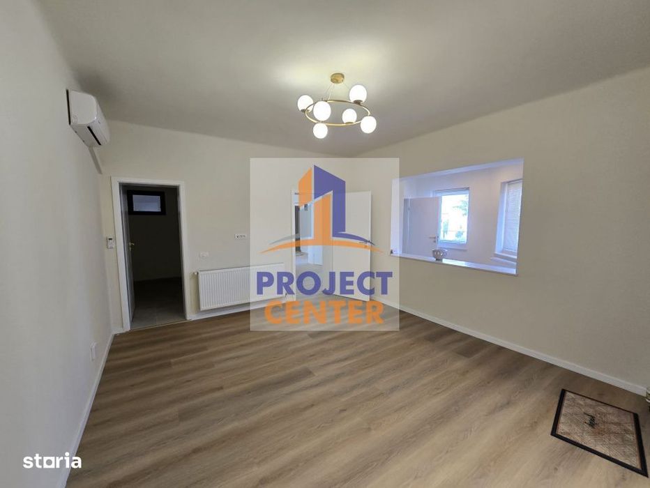 Spatiu comercial/birou, stradal, parter, zona Ultracentrala