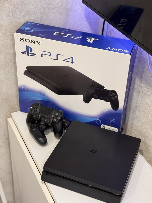 Playstation 4 Slim 1 tb | 2 джойстика