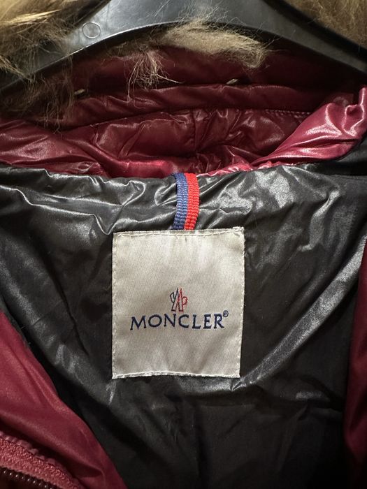 Оригинално яке Moncler