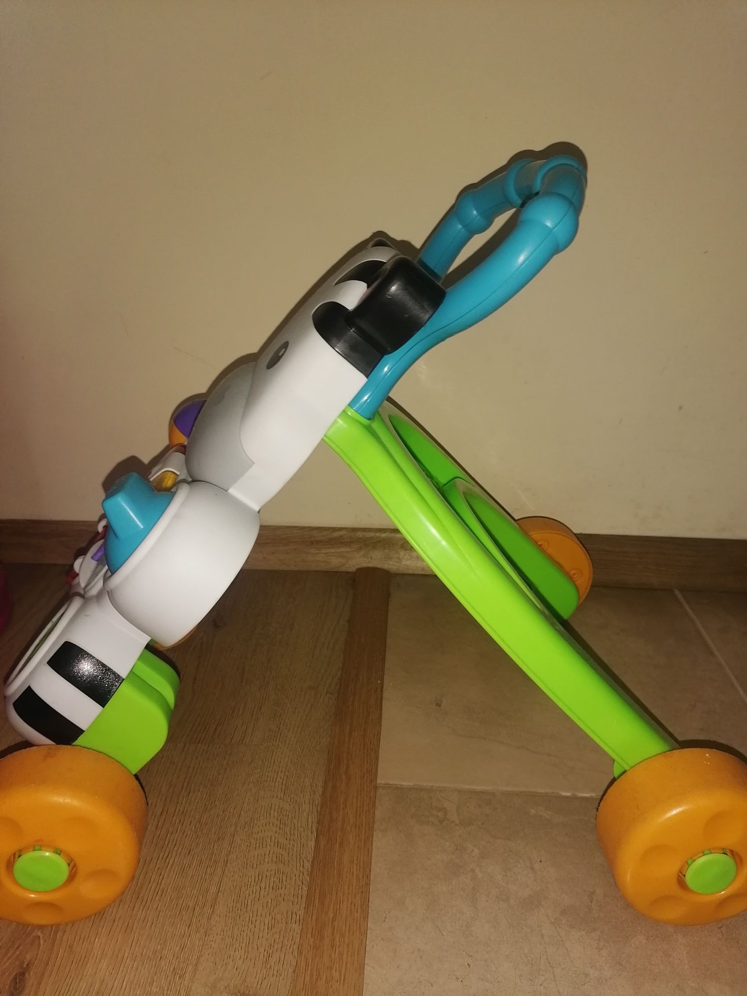 Уокър fisherprice