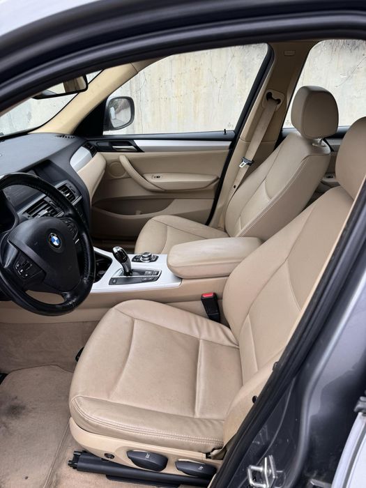 BMW X3 2.0 d xDrive - Автоматик • LED • Навигация • Кожа