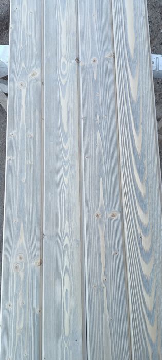 Lambriu lemn construcții