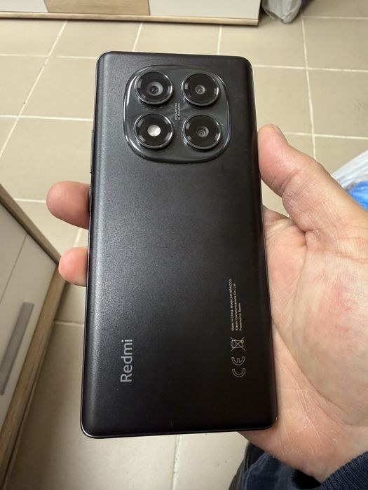 Xiaomi Redmi Note 14 Pro 8+4/256gb - на 6 месеца, без забележка