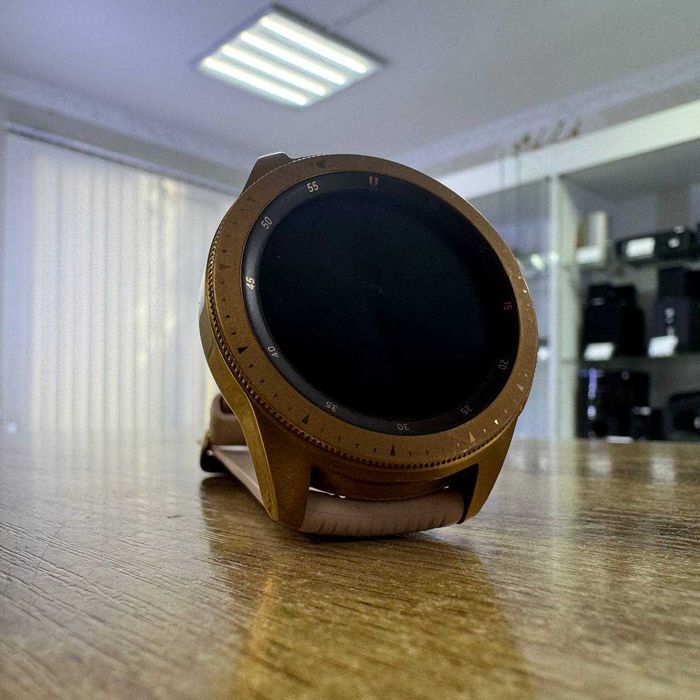 Смарт-часы Samsung Galaxy Watch 42 мм / sk146346