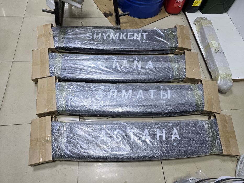 Козырёк на Газель с освещением на кабину