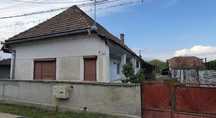 Casă de vânzare Ungheni,pe teren 2300 mp