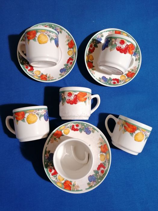 Два Сета от чаша с чинийка