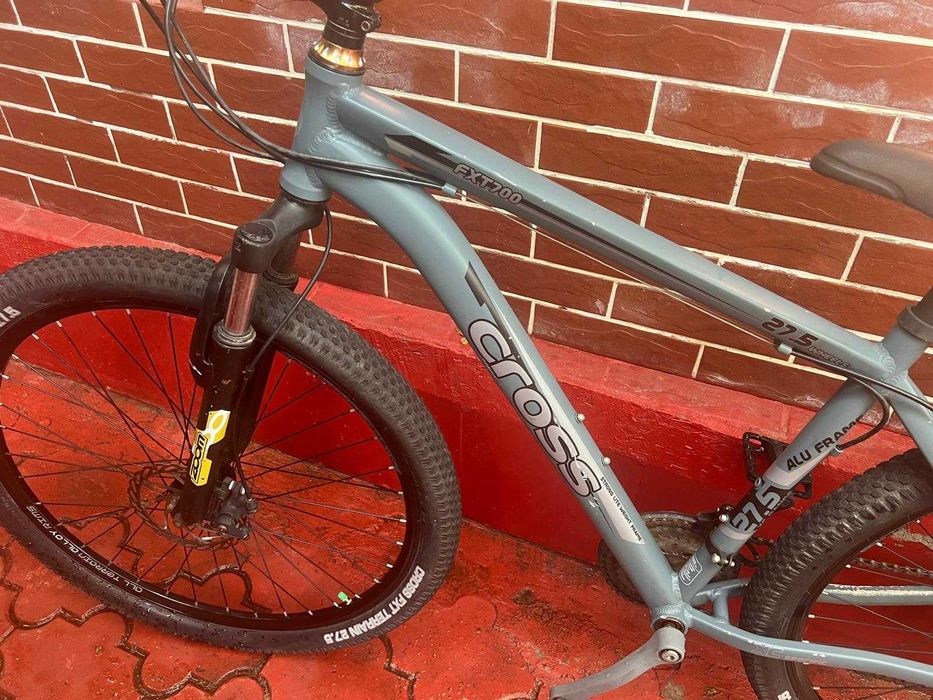 Bicicleta MTB Cross 27.5