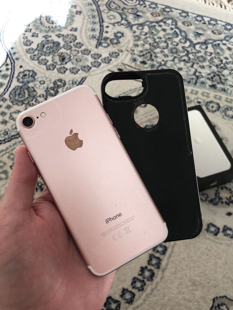 Продам Iphone 7 32G 100% в хлрошем состянии все работает хорошо