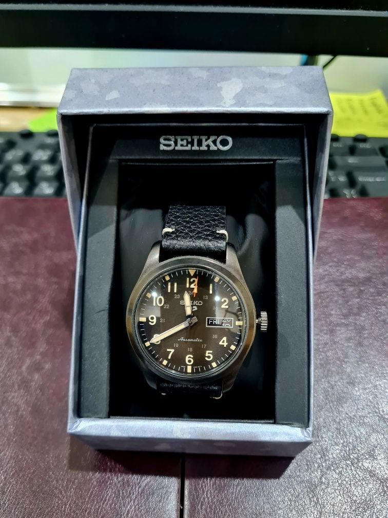 Японские механические часы Seiko 5 Sports (чёрный)