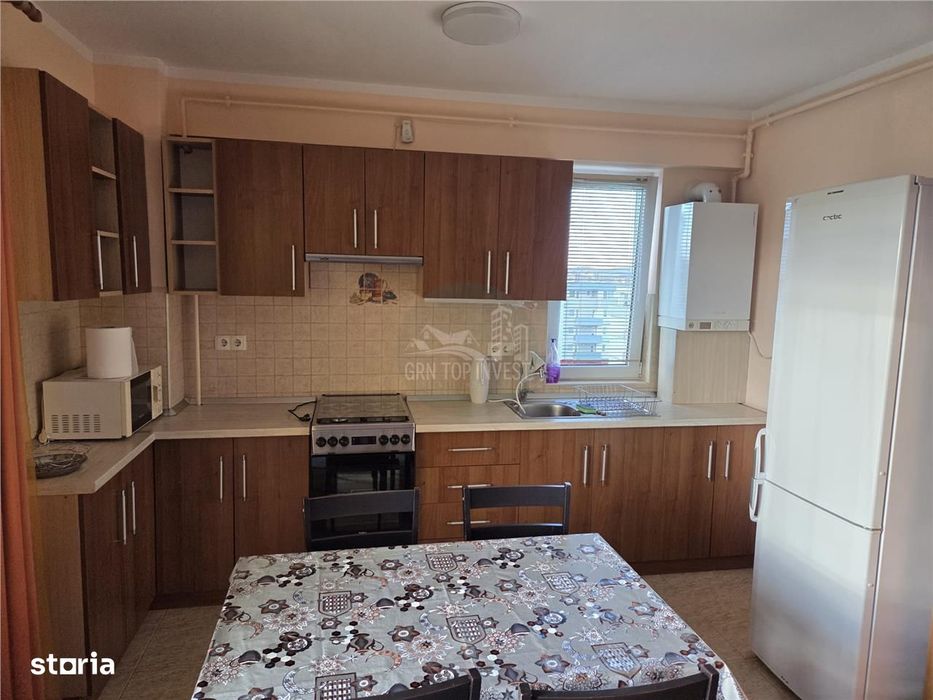 Apartament 3 camere balcon zona Turnisor