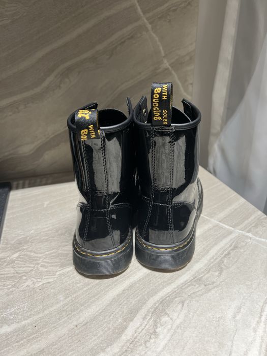 Боти на Dr.Martens