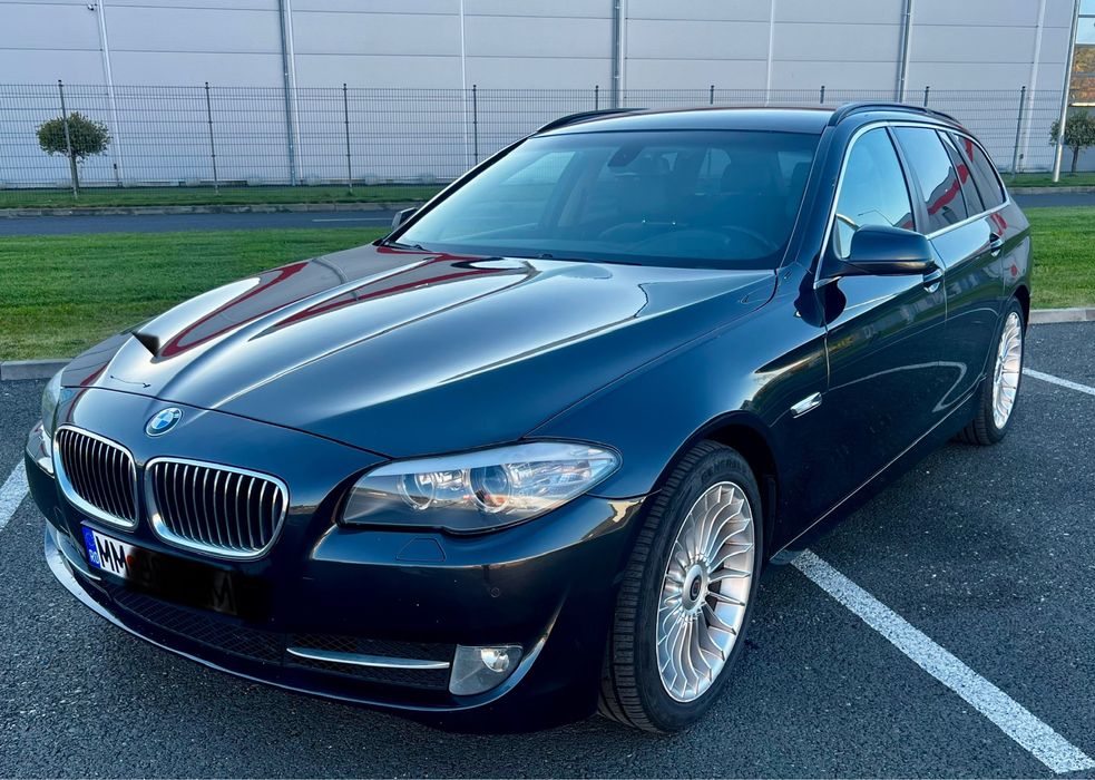 BMW Seria 5 520d F11 2012
