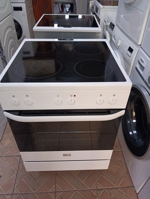 Свободно стояща печка с керамичен плот VOSS Electrolux 2годиниГаранция