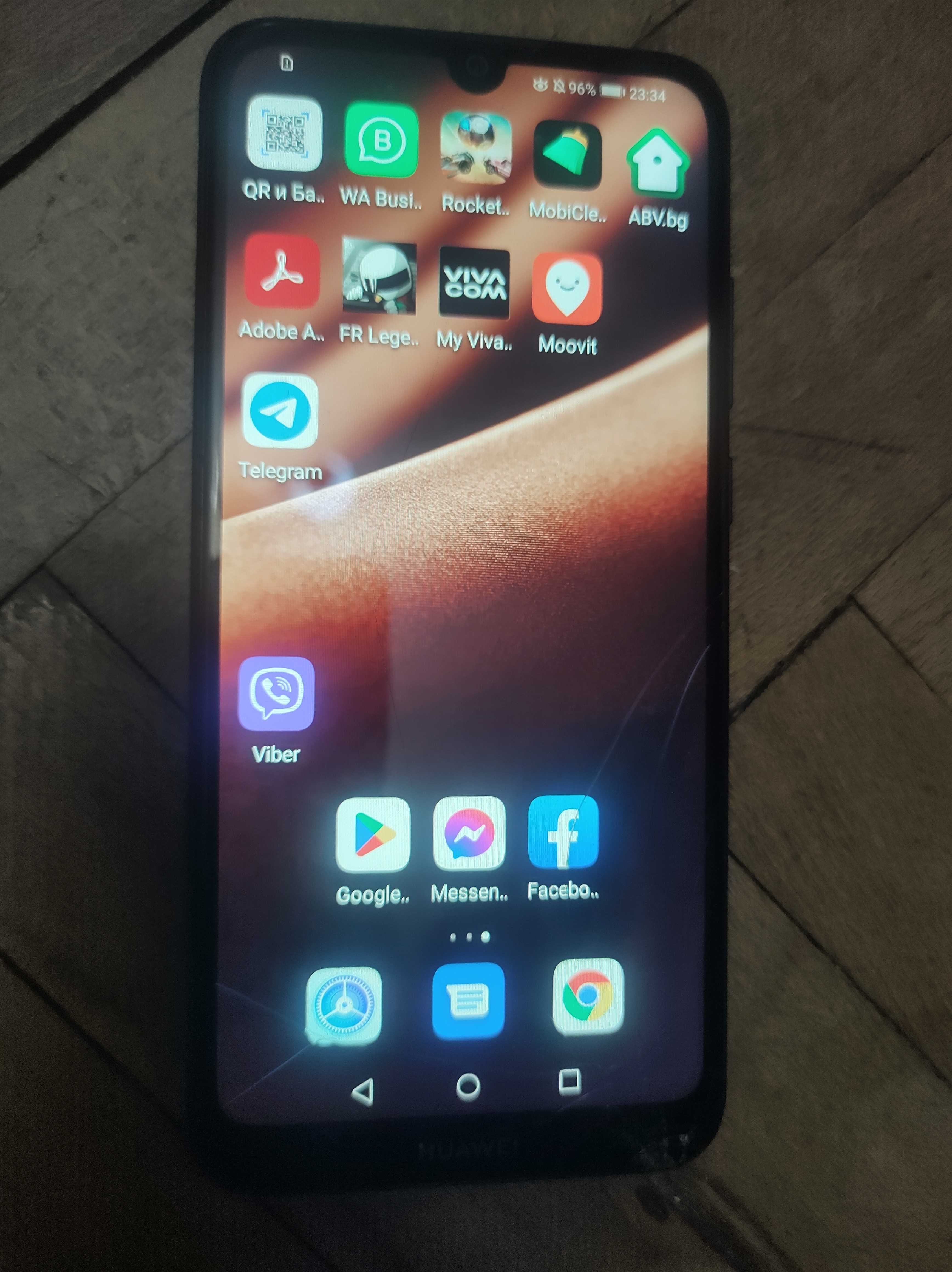 Продавам Huawei Y6