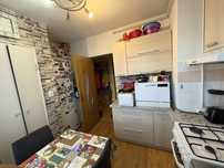 Persoană fizică vând apartament 2 camere, Gheorgheni aleea Baisoara