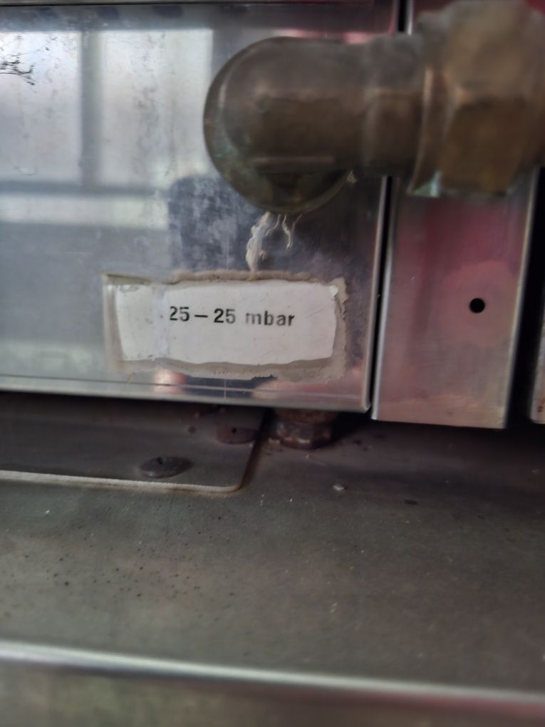 Plita și cuptor gaz