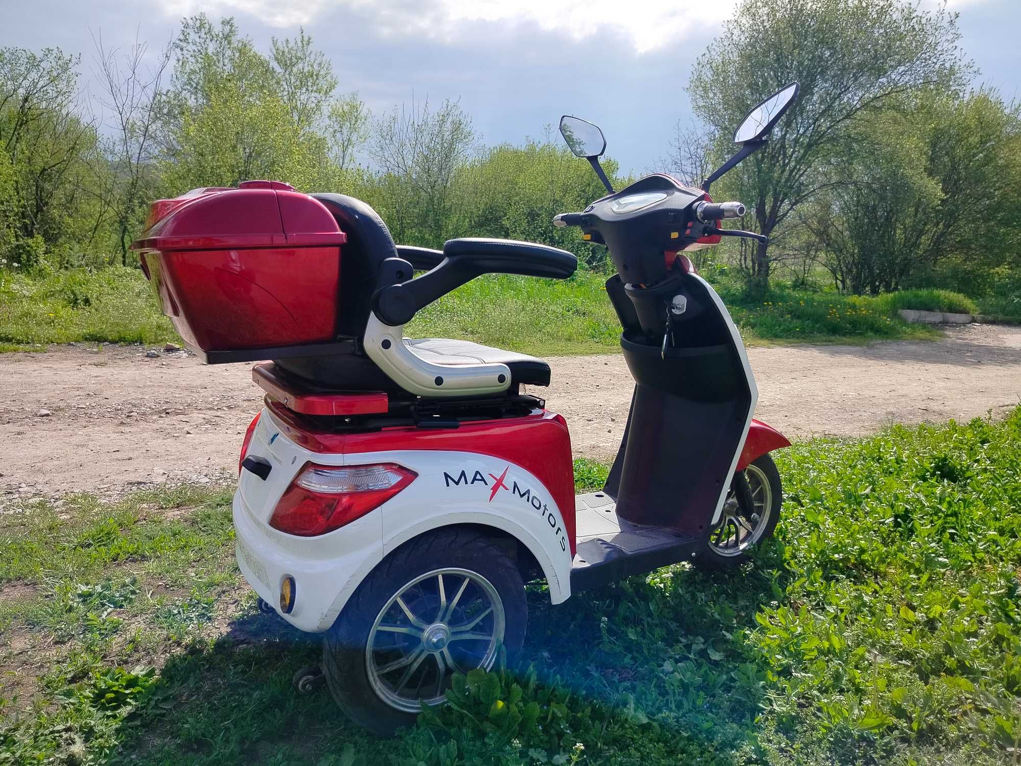 Електрическа триколка 1500W 20Ah MaxMotors FM1, червена