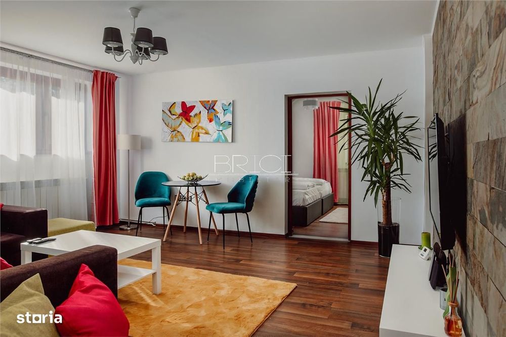 Apartament cu 2 camere, cu Parcare, Livada Postei, Centrul Istoric