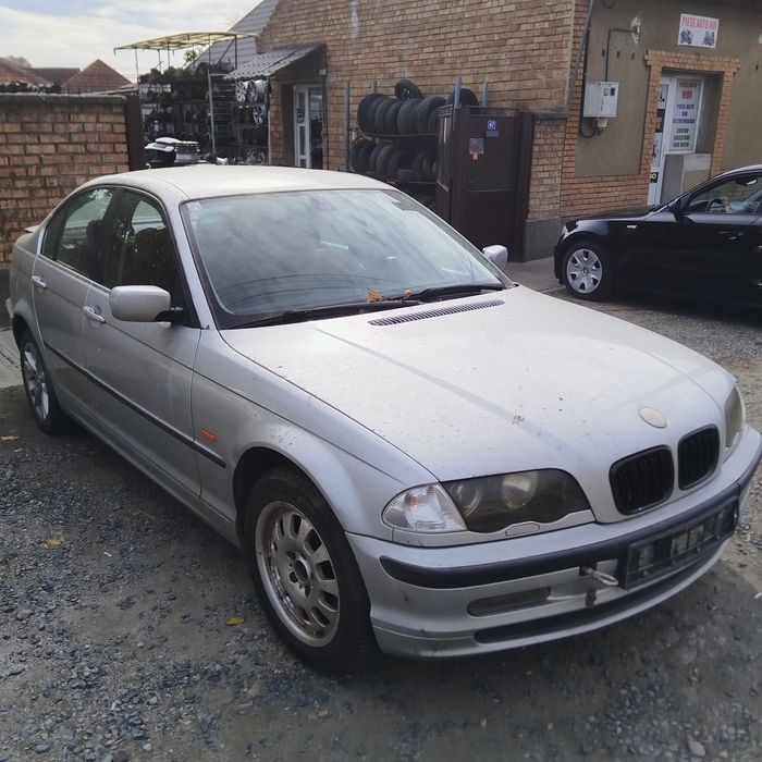 Far/faruri stanga/dreapta Bmw Seria 3 E46 an 1998-2004