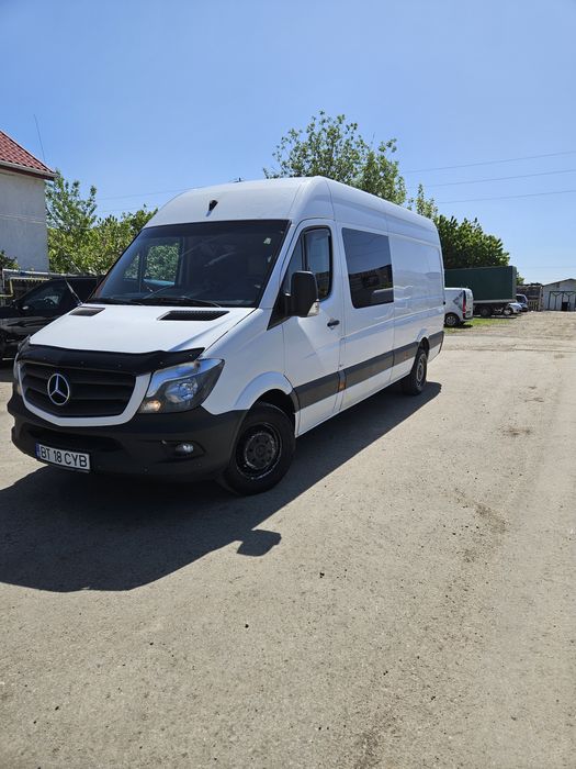 Mercedes sprinter 8+1 / 9 locuri