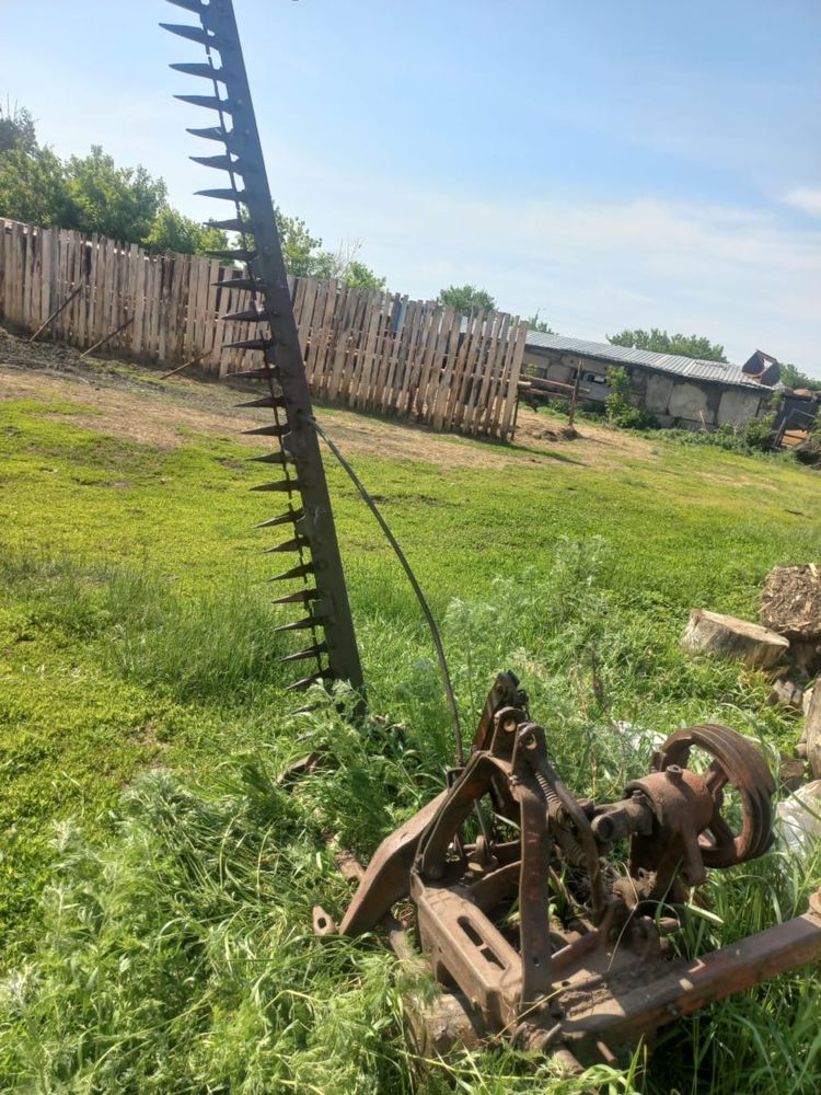 Продам  косилку с граблем