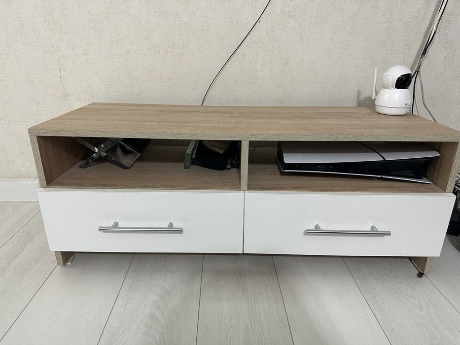 Подставка под телевизор. Тумба