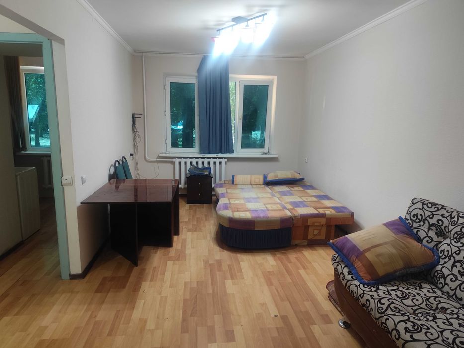 Сдаю в  аренду  на  долгий  срок.  квартиру  из двух комнат