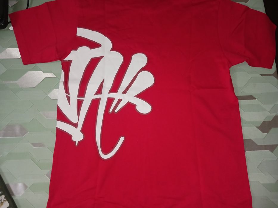 Продавам спортен комплект