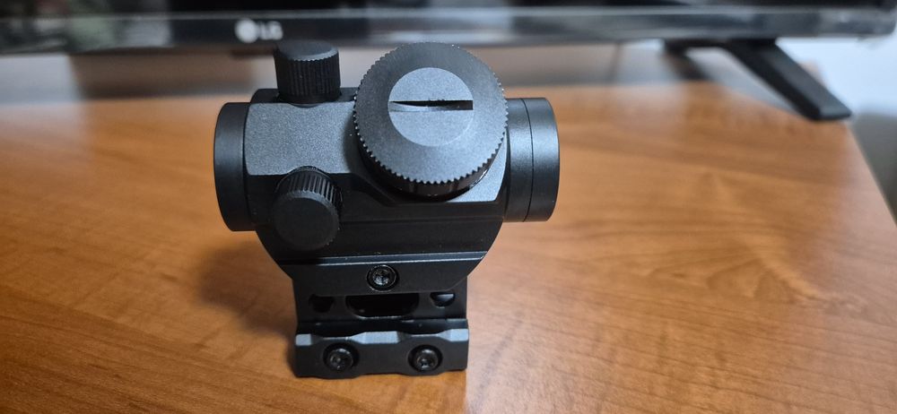 Red Dot QD T1 PRO nou