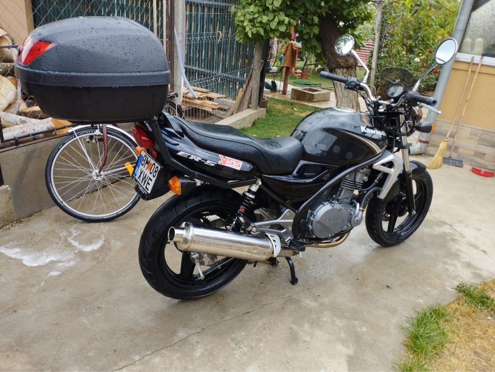 Motocicleta Kawasaki ER-5