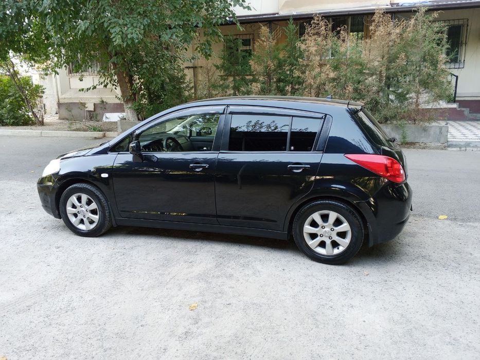 Срочно продаю свою машину