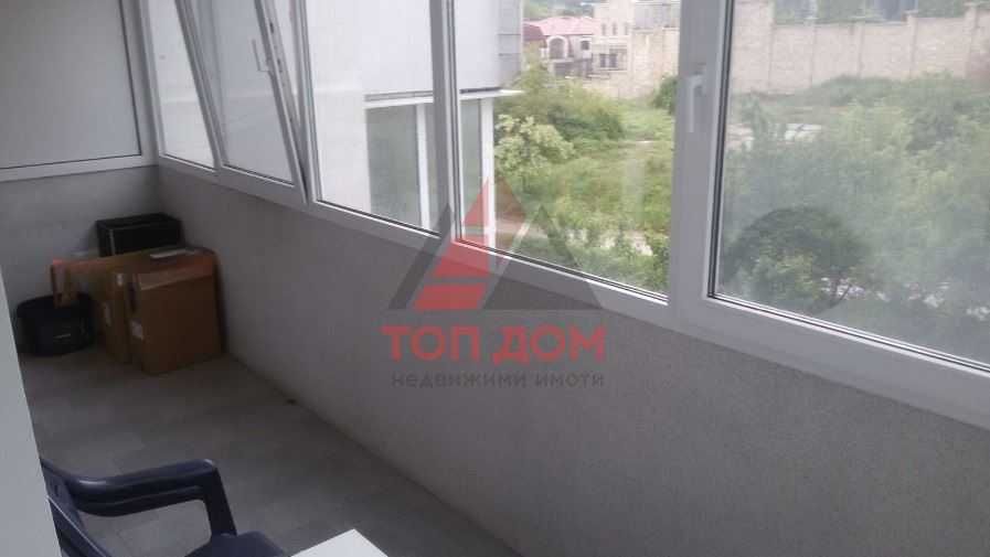 Дава се под наем Тристаен апартамент в Варна, Базар Левски - 80 кв.м за 510 € - Снимка #8