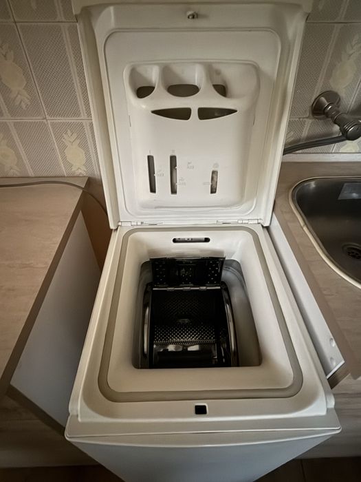 Пералня Whirlpool горно зареждане