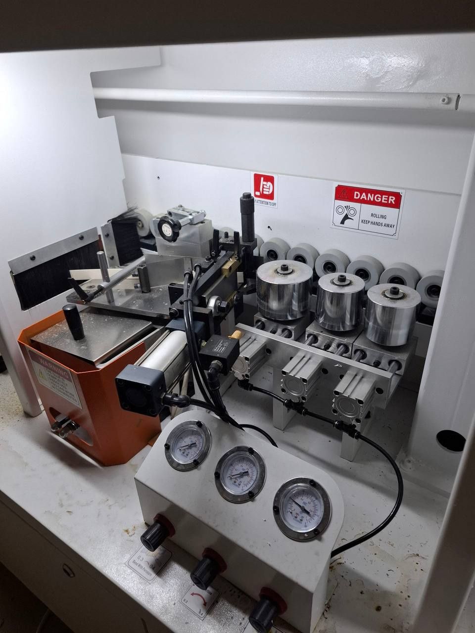 Кромка (ПВХ) станок 7 агрегат SIGMA