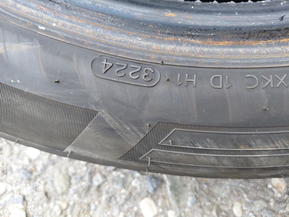 225/55/17"Hankook 2бр.гуми дот3224