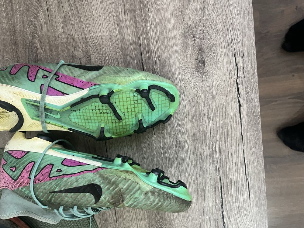 Бутонки Adidas f50 lamine yamal 43-44 номер идват със подарък