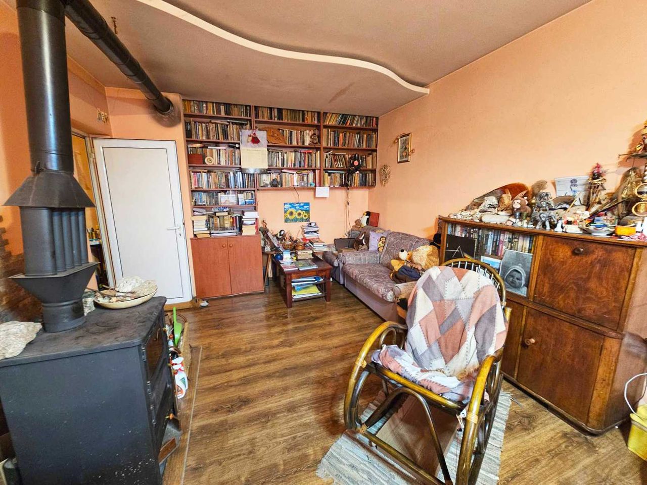 Продава се Двустаен апартамент в Балчик - 68 кв.м за 883 €/кв.м - Снимка #2