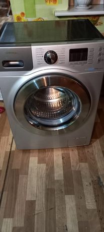 Продам стиральную машинку автомат марки самсунг8кг